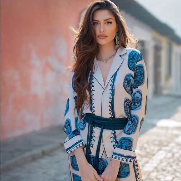 Zara ZW Collection Flowy Silky Button Down  Collar Shirt Blue White Oversized XS - Picture 1 of 11